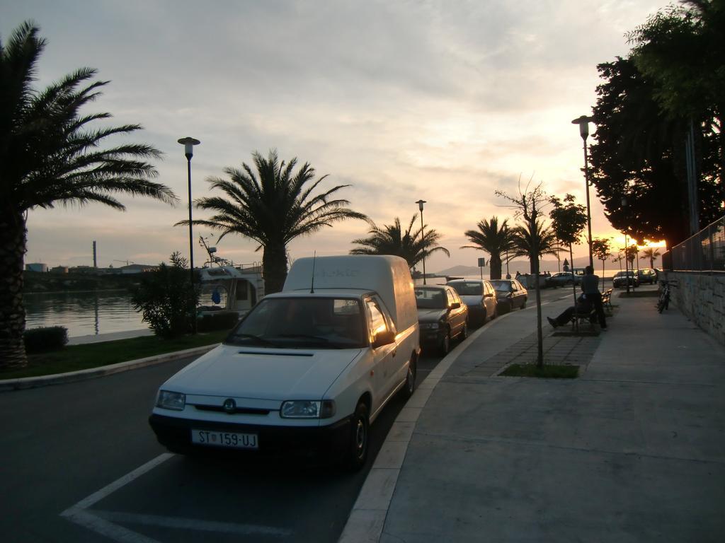 Apartments Mali Raj Vranjic ภายนอก รูปภาพ