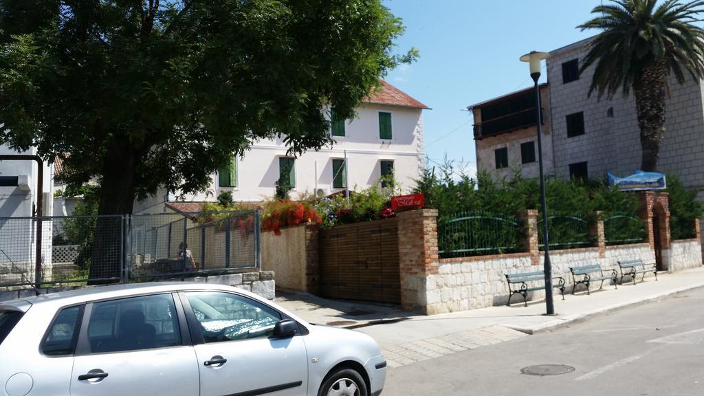 Apartments Mali Raj Vranjic ภายนอก รูปภาพ