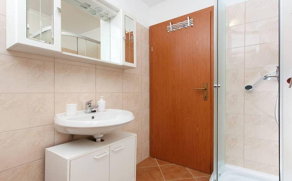 Apartments Mali Raj Vranjic ภายนอก รูปภาพ