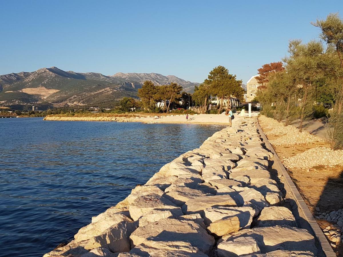 Apartments Mali Raj Vranjic ภายนอก รูปภาพ