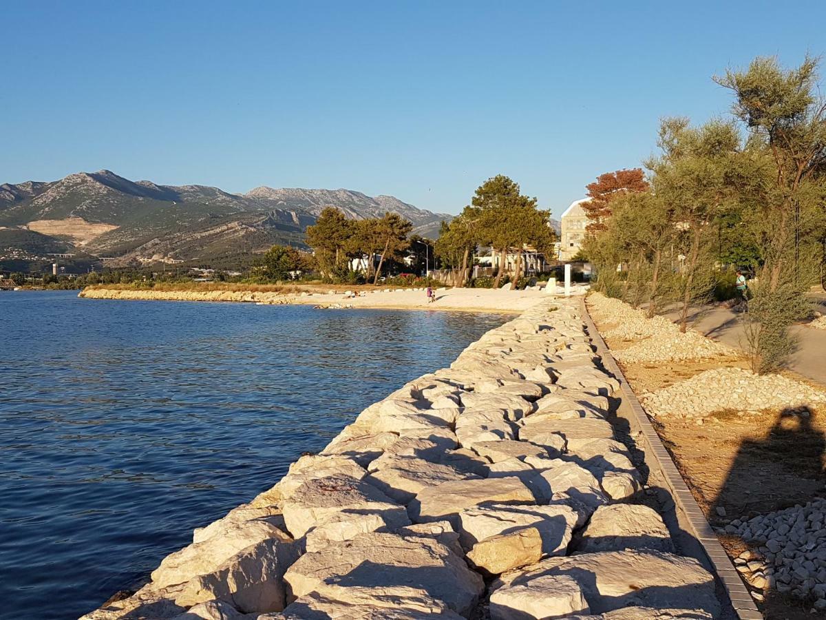 Apartments Mali Raj Vranjic ภายนอก รูปภาพ
