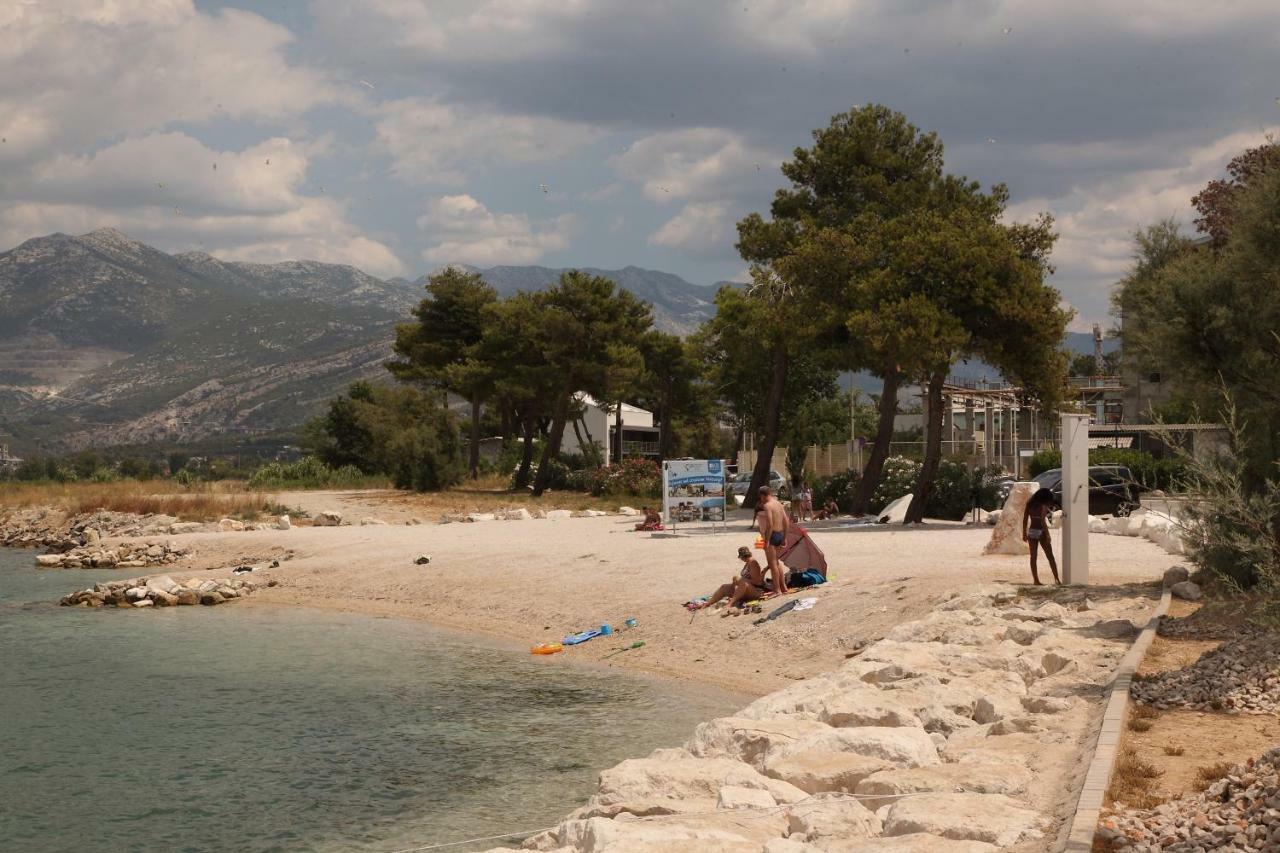 Apartments Mali Raj Vranjic ภายนอก รูปภาพ